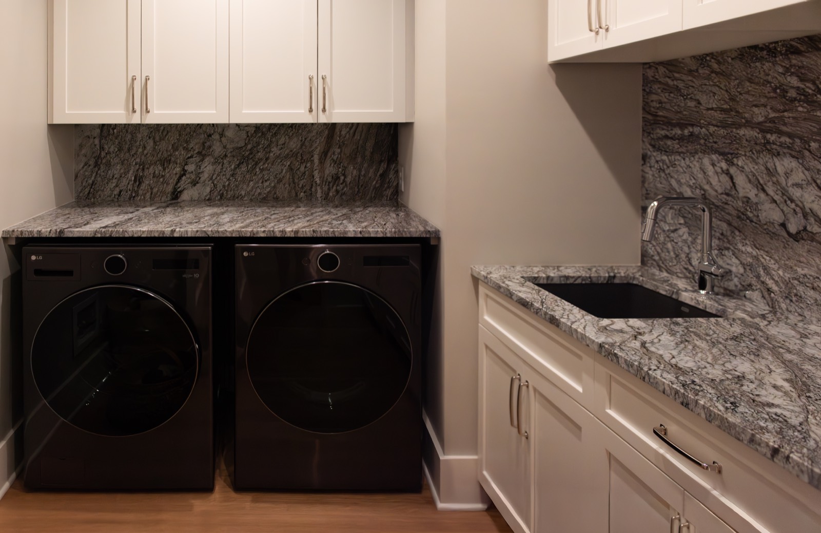 Laundry room countertop in Blue Dunes granite